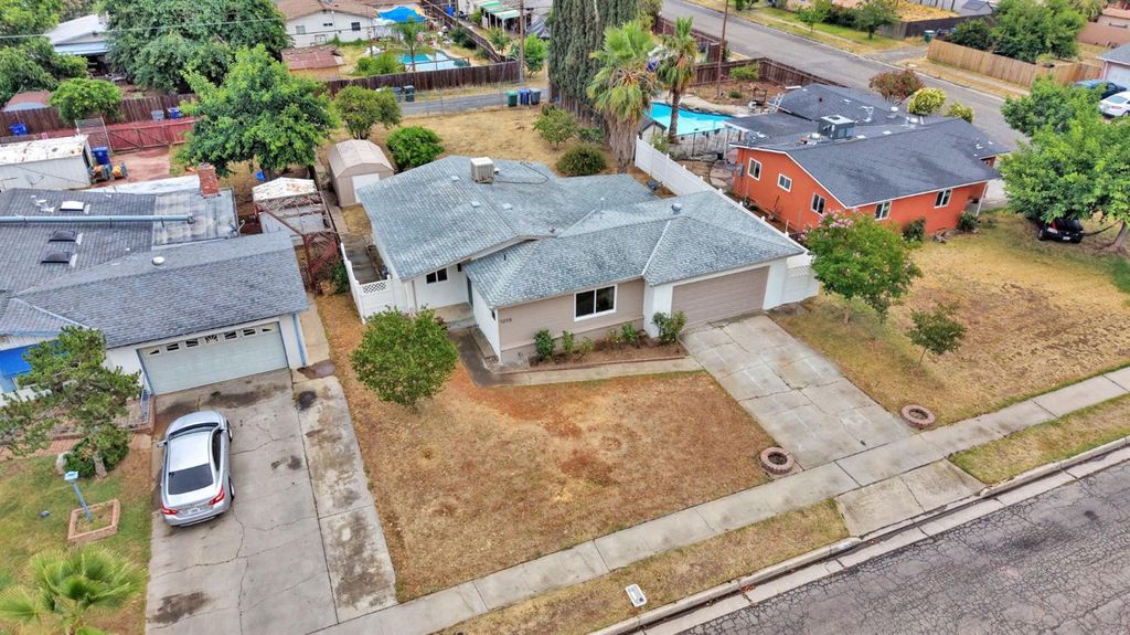Image 32 of property listing at 1205 Rogers Street, Madera, CA 93638