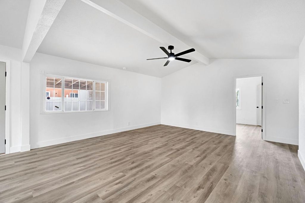 Image 9 of property listing at 1205 Rogers Street, Madera, CA 93638