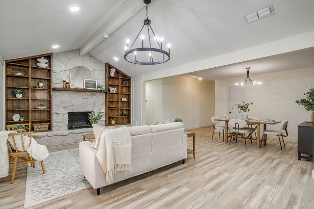 2421 Meadow View, Bedford, TX 76021