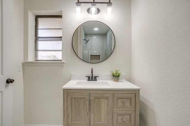 2421 Meadow View, Bedford, TX 76021