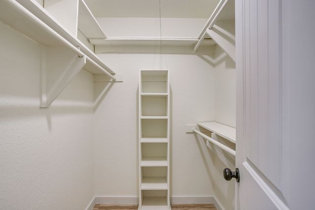 2421 Meadow View, Bedford, TX 76021