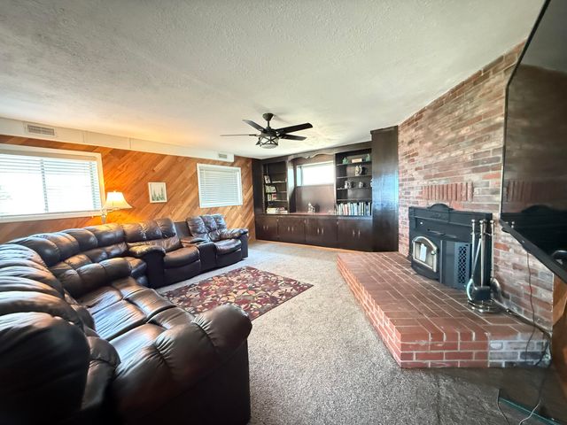 1104 Tamera Drive, Klamath Falls, OR 97603