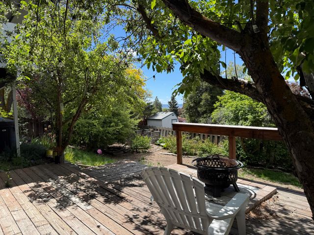 1104 Tamera Drive, Klamath Falls, OR 97603