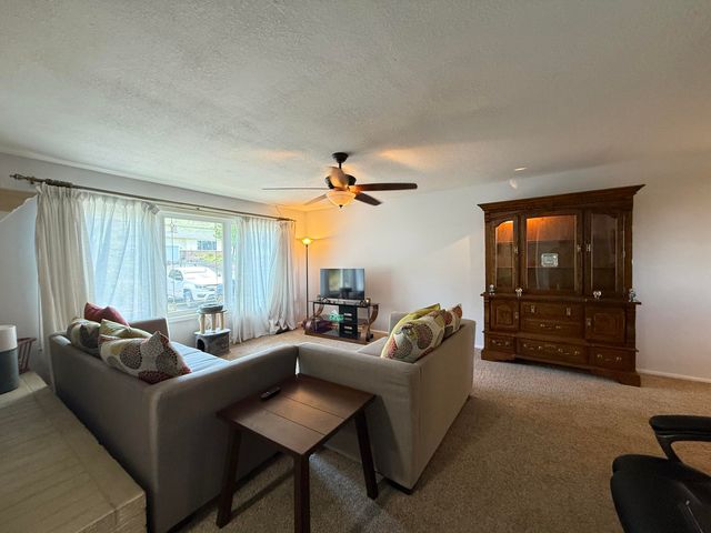 1104 Tamera Drive, Klamath Falls, OR 97603