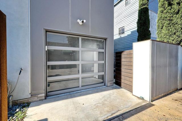 911 9Th St, Coronado, CA 92118