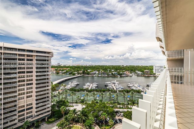 2 Grove Isle Dr B1602, Miami, FL 33133