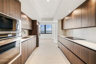 2 Grove Isle Dr B1602, Miami, FL 33133