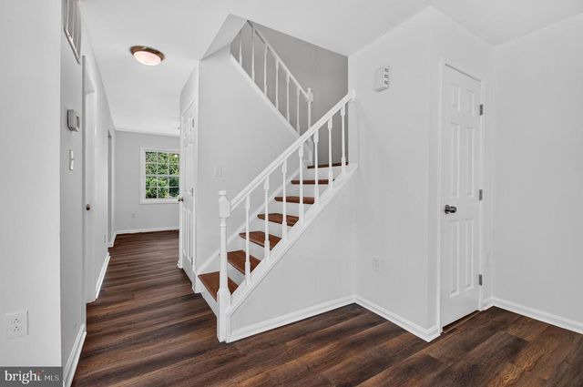 8572 ADAMSON ST, Manassas, VA 20110