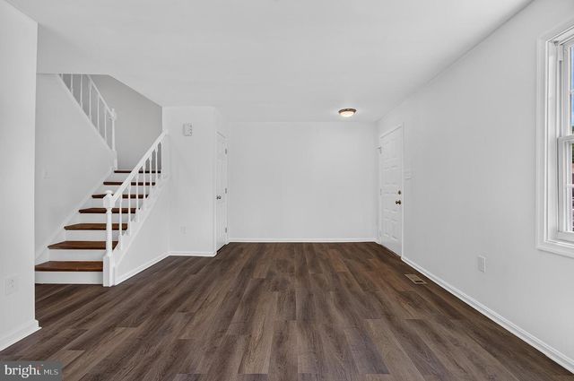 8572 ADAMSON ST, Manassas, VA 20110