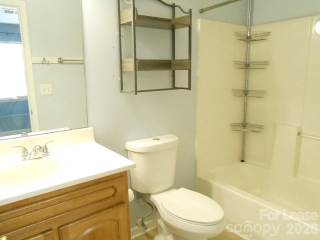 10260 Reindeer Way Lane, Charlotte, NC 28216