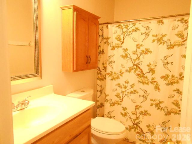 10260 Reindeer Way Lane, Charlotte, NC 28216