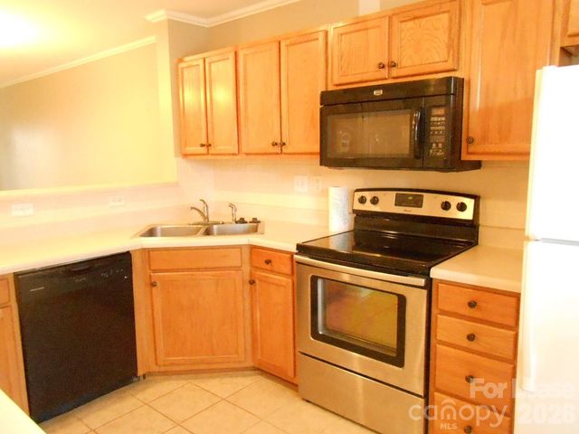 10260 Reindeer Way Lane, Charlotte, NC 28216