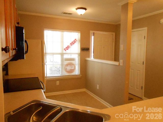 10260 Reindeer Way Lane, Charlotte, NC 28216