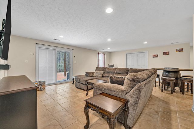 1681 Diamond Hill RD, Moneta, VA 24121