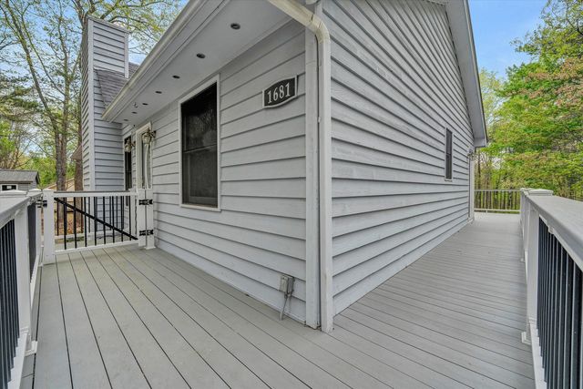 1681 Diamond Hill RD, Moneta, VA 24121