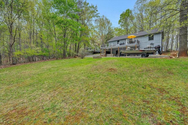 1681 Diamond Hill RD, Moneta, VA 24121