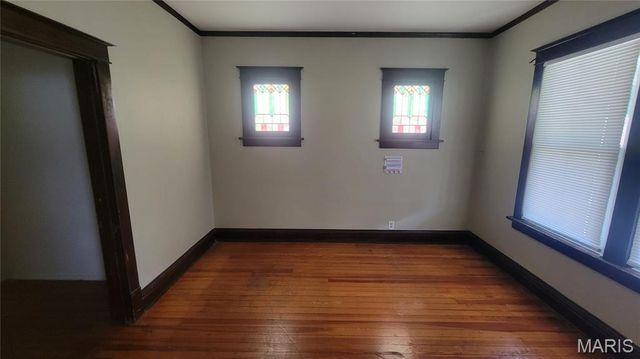 4083 Schiller Place, St Louis, MO 63116