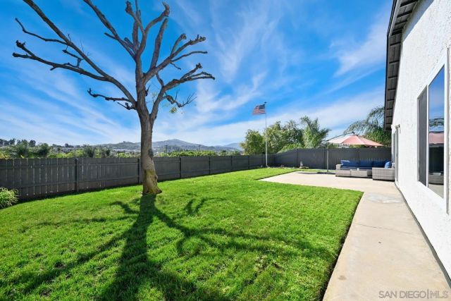 1005 Hazen Dr, San Marcos, CA 92069