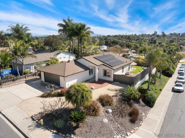 1005 Hazen Dr, San Marcos, CA 92069