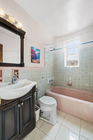 6565 Wetherole St Apt 2E, New York City, NY 11374