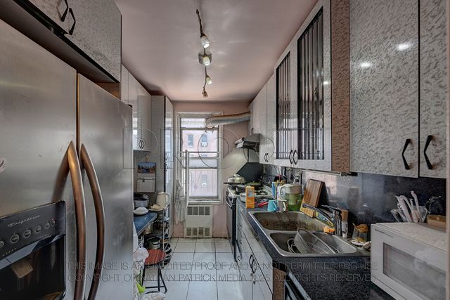 6565 Wetherole St Apt 2E, New York City, NY 11374