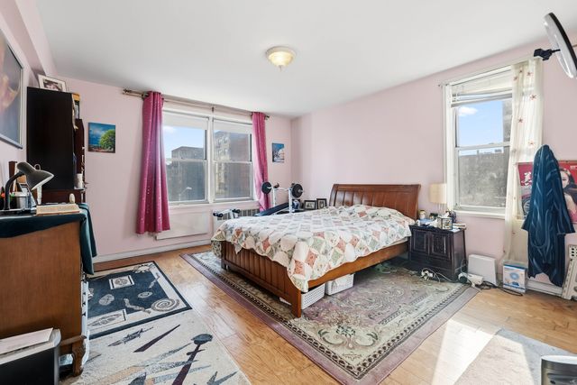 6565 Wetherole St Apt 2E, New York City, NY 11374