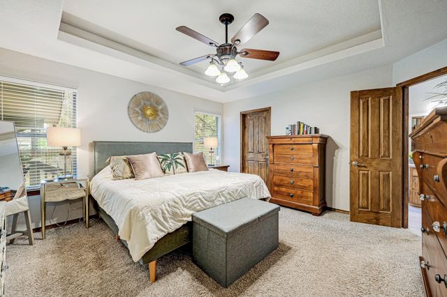 55 Champion CIR, Wimberley, TX 78676