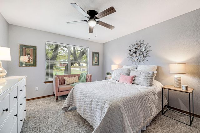 55 Champion CIR, Wimberley, TX 78676