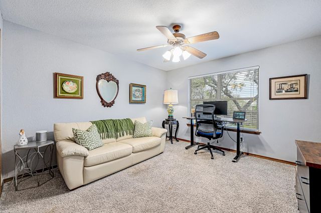 55 Champion CIR, Wimberley, TX 78676