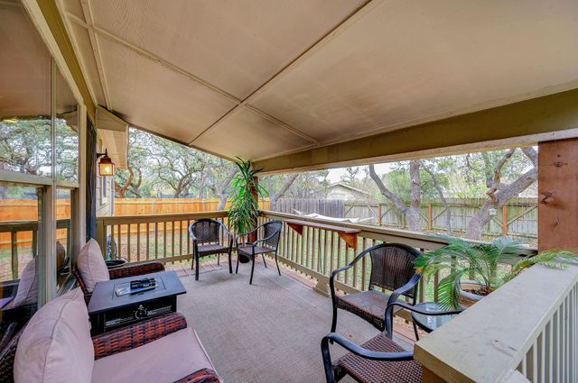 55 Champion CIR, Wimberley, TX 78676