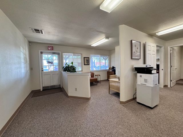 926 E Cypress Avenue, Suite 800, Redding, CA 96002