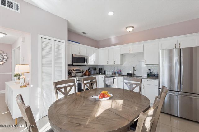 10523 BROOMSEDGE Court, Jacksonville, FL 32246