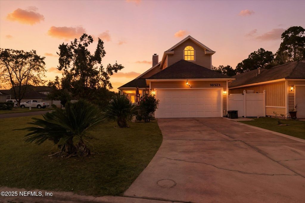 10523 BROOMSEDGE Court, Jacksonville, FL 32246