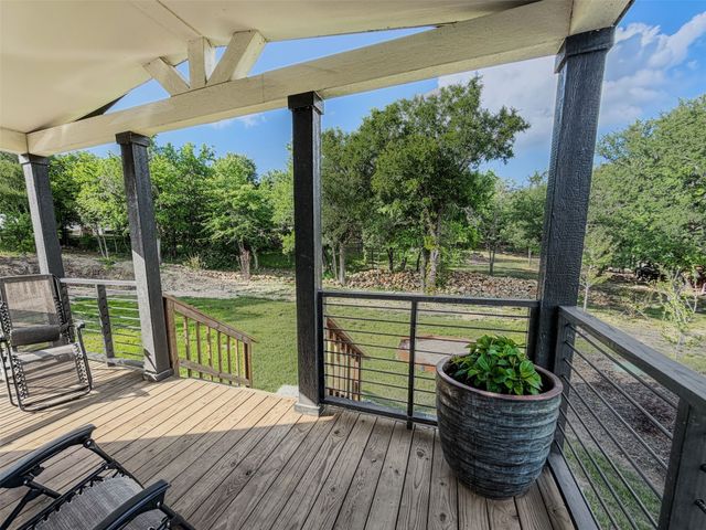 213 Meadow Pond Court, Runaway Bay, TX 76426
