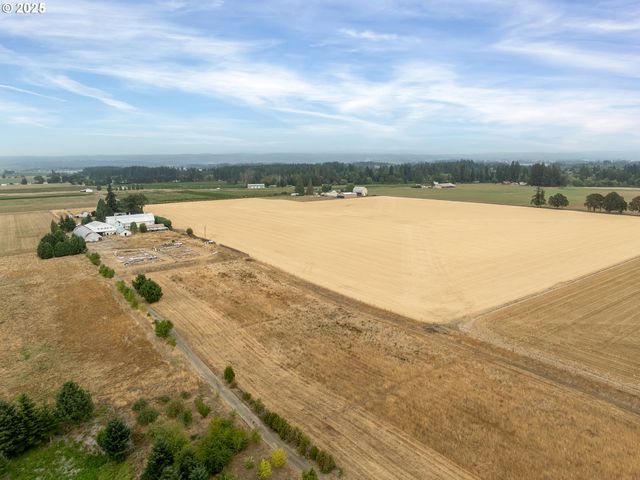 33140 Nw HORNECKER Rd, Hillsboro, OR 97124