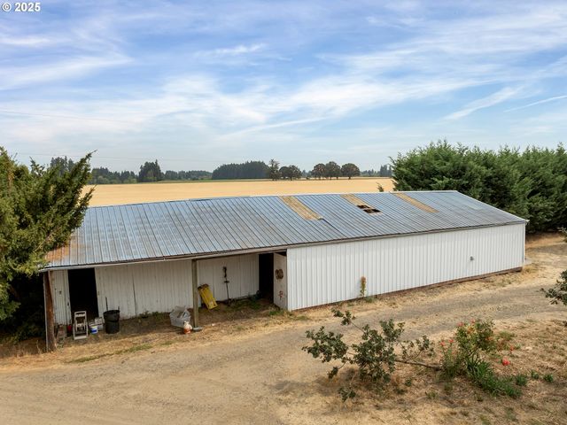 33140 Nw HORNECKER Rd, Hillsboro, OR 97124