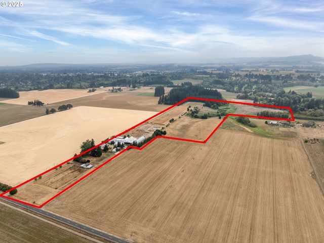 33140 Nw HORNECKER Rd, Hillsboro, OR 97124