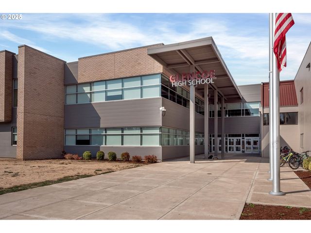 33140 Nw HORNECKER Rd, Hillsboro, OR 97124