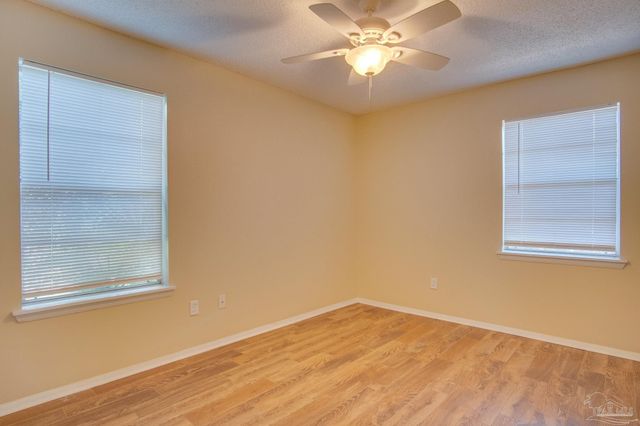 386 Quigley Rd, Pensacola, FL 32506