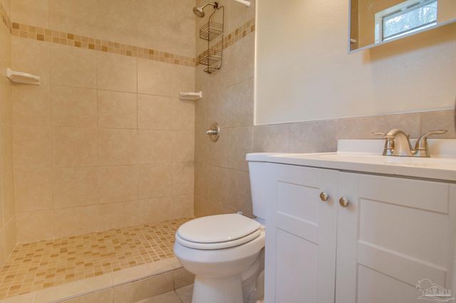 386 Quigley Rd, Pensacola, FL 32506