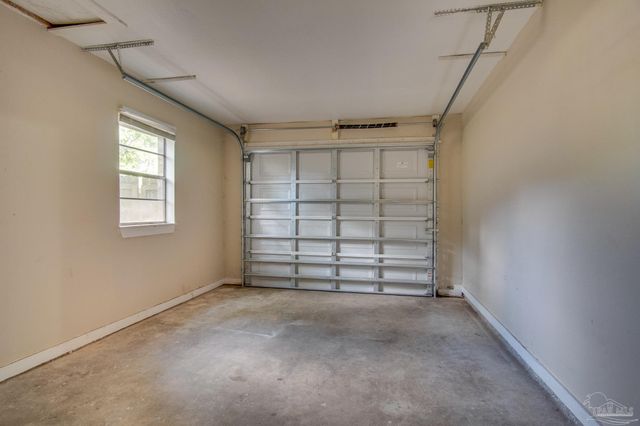 386 Quigley Rd, Pensacola, FL 32506