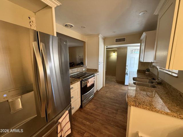 5426 E BOSTON Street, Mesa, AZ 85205