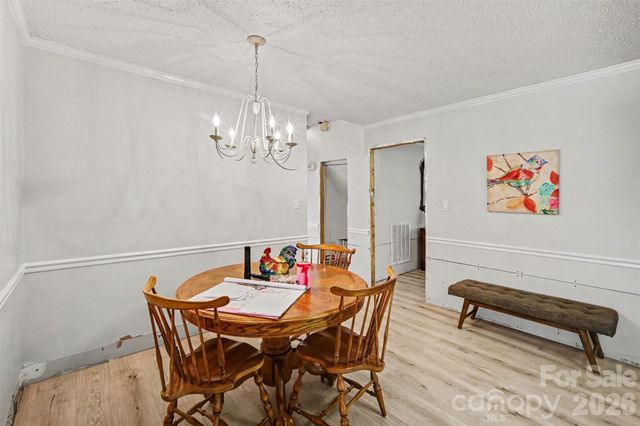 2710 Eva Drive NW, Concord, NC 28027