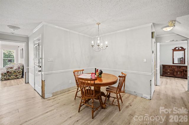 2710 Eva Drive NW, Concord, NC 28027