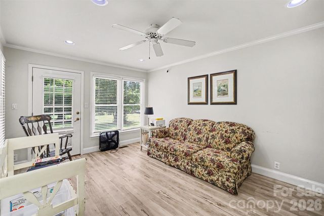 2710 Eva Drive NW, Concord, NC 28027