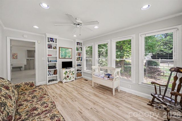 2710 Eva Drive NW, Concord, NC 28027