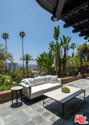 2003 La Brea Terrace, Los Angeles, CA 90046