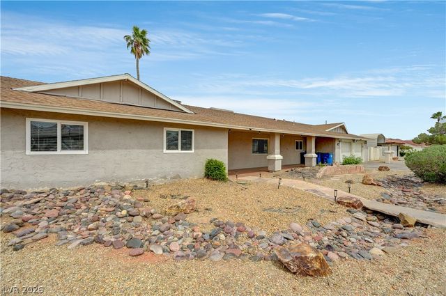 120 West Highland Drive, Henderson, NV 89015