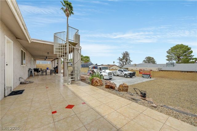 120 West Highland Drive, Henderson, NV 89015