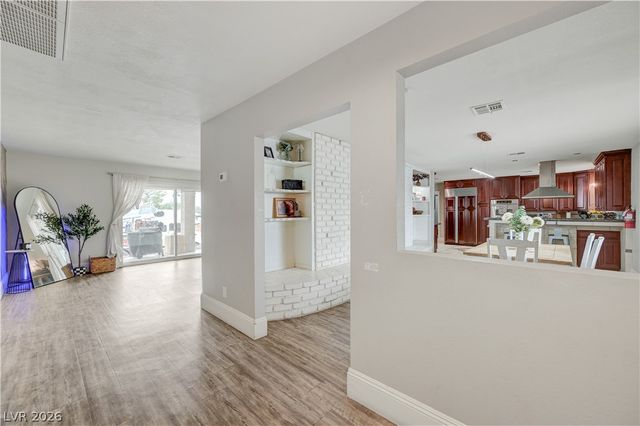 120 West Highland Drive, Henderson, NV 89015